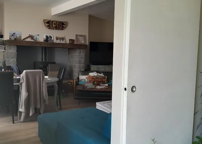 Grande Lumineuse לינה וארוחת בוקר 3*